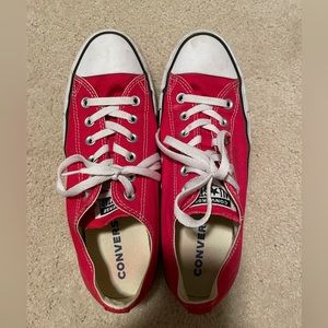 Women’s Red Converse Size 10